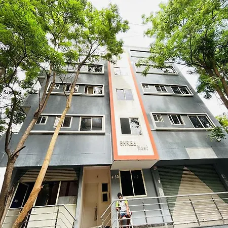 فندق Spot On Shree Nest